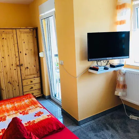 Hostal Gaestehaus Kerle *