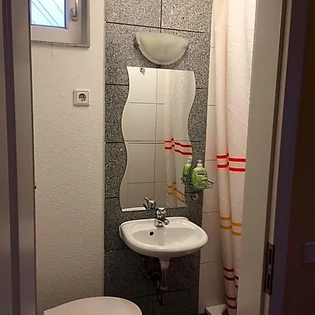 Hostal Gaestehaus Kerle *