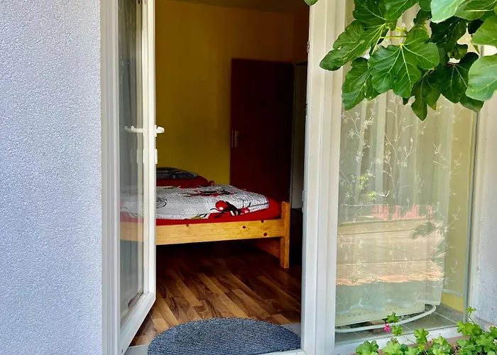 Vandrarhem Gaestehaus Kerle Dossenheim